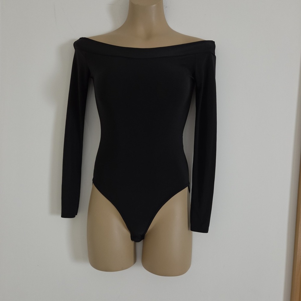 Boohoo Bodysuit Womens Size 2 Black Slinky Off The Shoulder Stretch